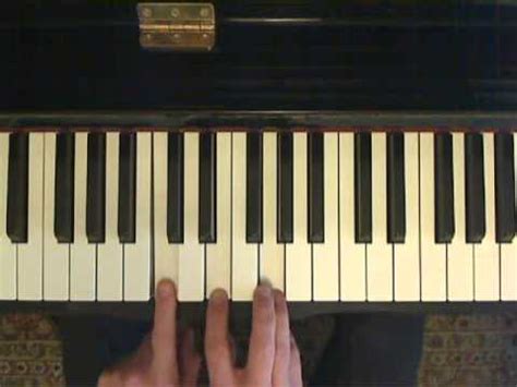 27 Pieces for Piano (1965) - En experimentell symfoni av minimalistiska fragment och dissonanta ackord